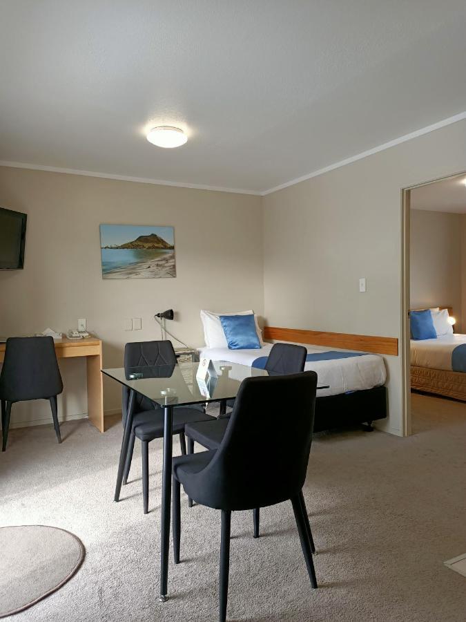 Asure Macy'S Motor Inn Tauranga Buitenkant foto